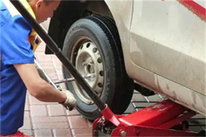 熊儿寨乡附近拖车24小时服务热线电话