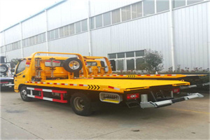 熊儿寨乡附近拖车救援搭电